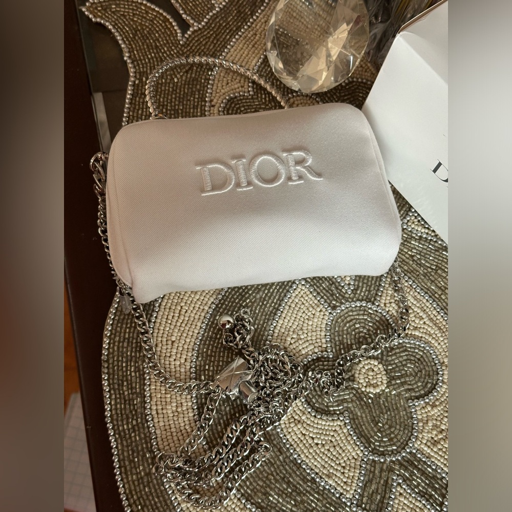 Dior NWOT Beauty White Denim Cosmetic Bag in crossbody bag new - Picture 9 of 16
